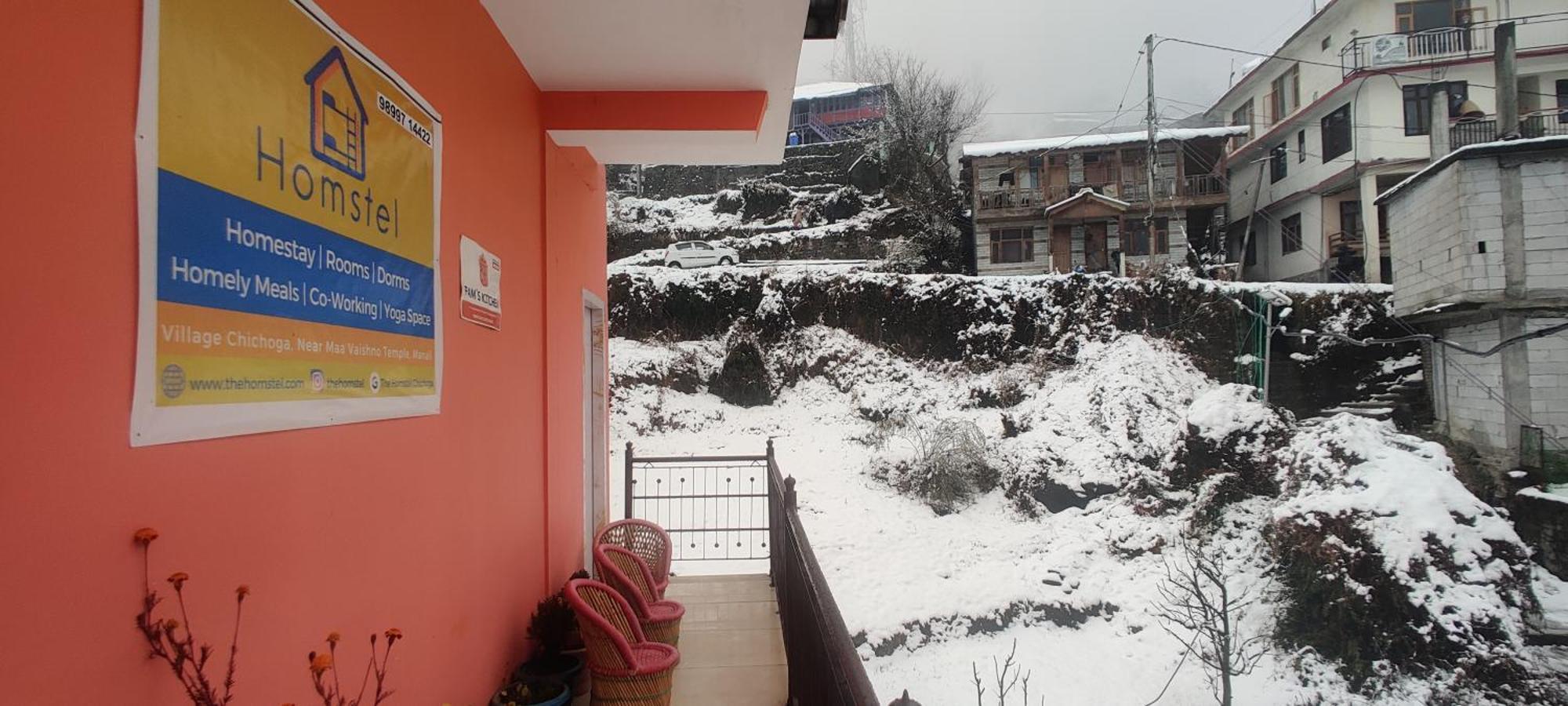 The Homstel Manali Hostel Luaran gambar